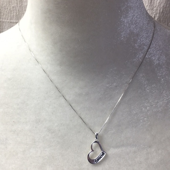 Sterling silver Box chain + “loved” heart pendant - Picture 8 of 10